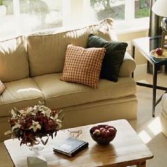 Johnny Diaz Furniture & Upholstery