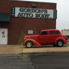 Gordon's Auto Body Inc